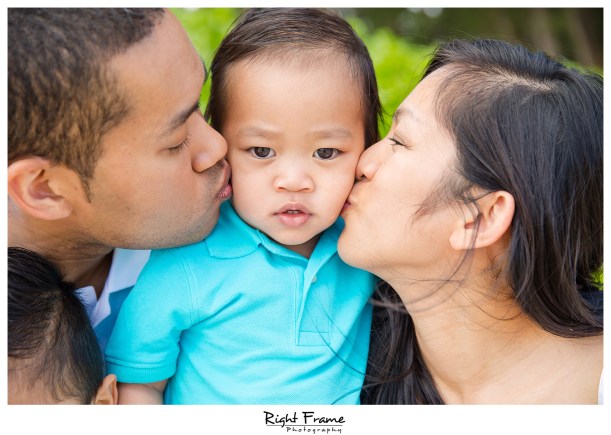 Oahu Family Pictures on Waimanalo Beach Hawaii