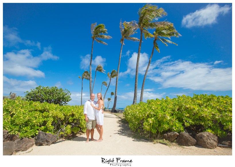 Family Photographer near Kahala Hotel & Resort Oahu Hawaii