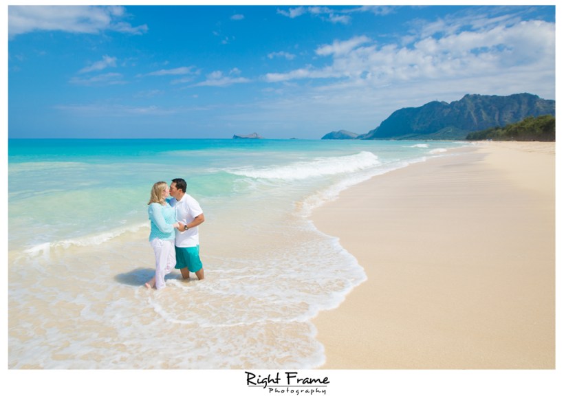 Honolulu Family Photographer Waimanalo Beach