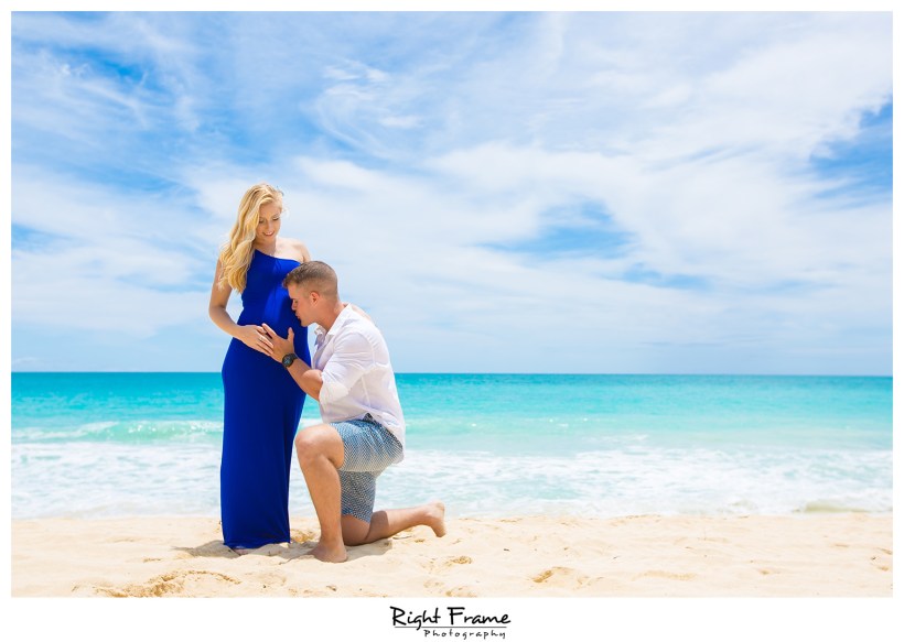 Summer Pregnancy Announcement on Oahu WAIMANALO BEACH
