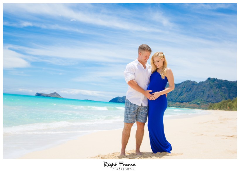 Summer Pregnancy Announcement on Oahu WAIMANALO BEACH
