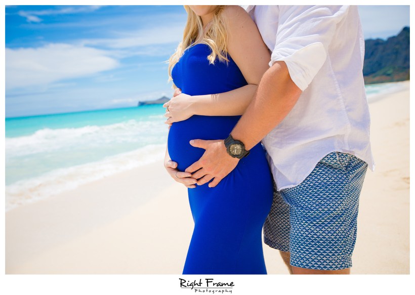 Summer Pregnancy Announcement on Oahu WAIMANALO BEACH