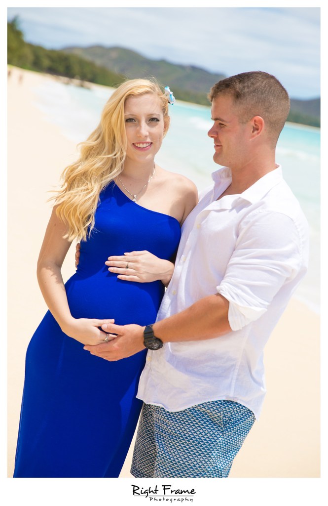 Summer Pregnancy Announcement on Oahu WAIMANALO BEACH