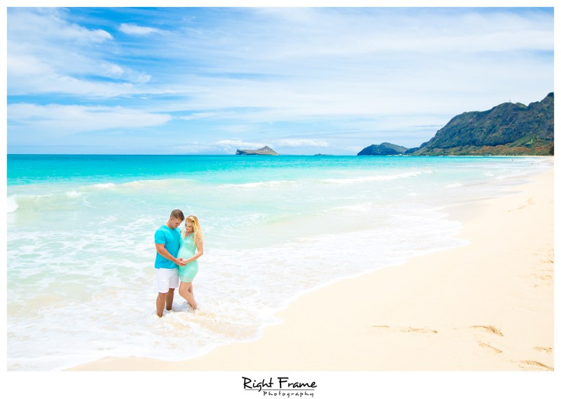 Summer Pregnancy Announcement on Oahu WAIMANALO BEACH