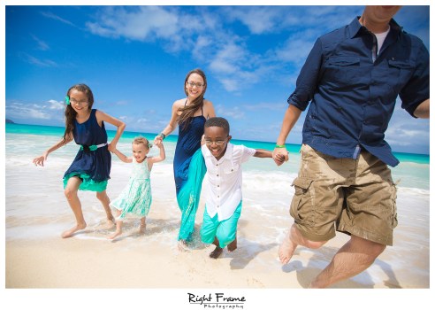 Hawaii Family Pictures at the Beach