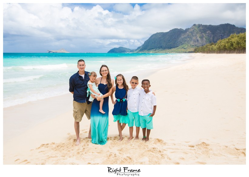 Hawaii Family Pictures at the Beach