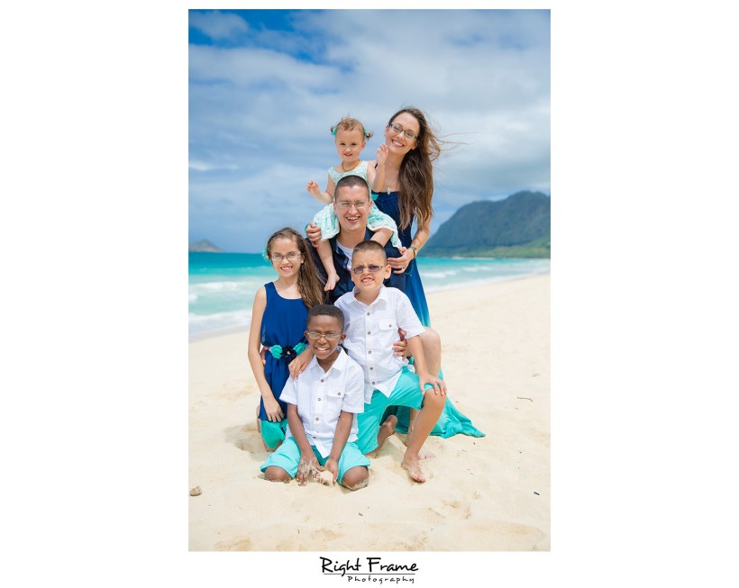 Hawaii Family Pictures at the Beach
