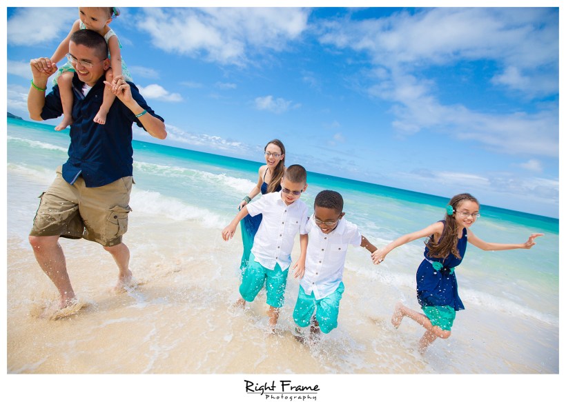 Hawaii Family Pictures at the Beach