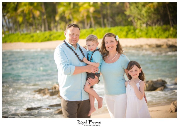 Sunset Family Beach Pictures at Ko Olina Oahu Hawaii