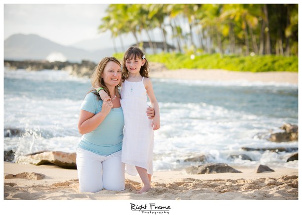 Sunset Family Beach Pictures at Ko Olina Oahu Hawaii