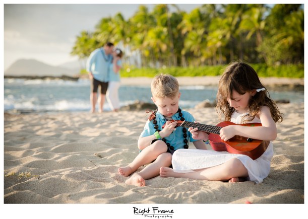 Sunset Family Beach Pictures at Ko Olina Oahu Hawaii
