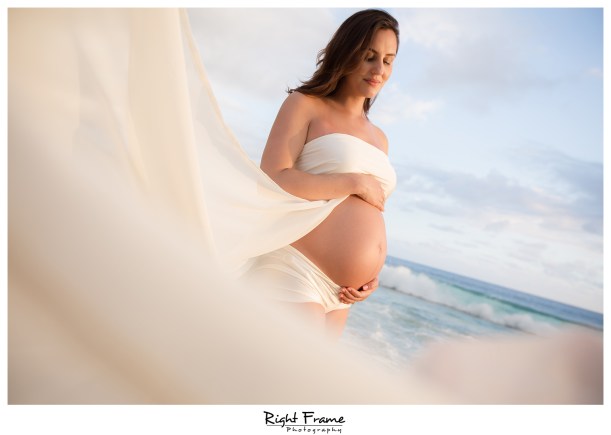 Hawaii Oahu Sunset Maternity Pictures
