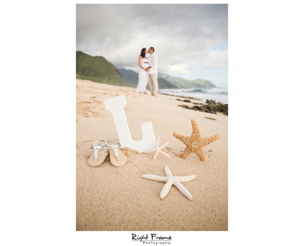 Hawaii Oahu Sunset Maternity Pictures