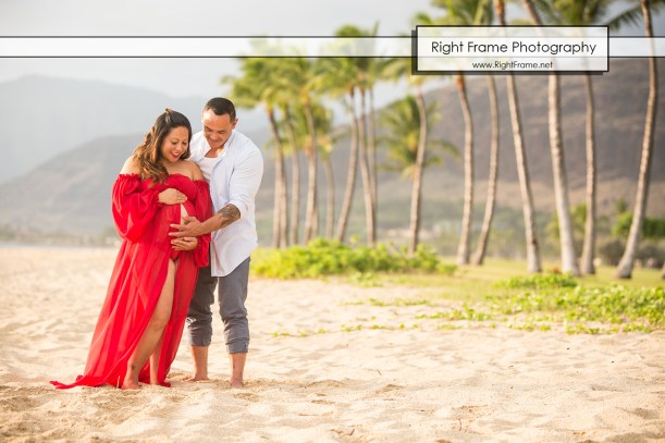 Sunset Maternity Photo Session in Hawaii Oahu