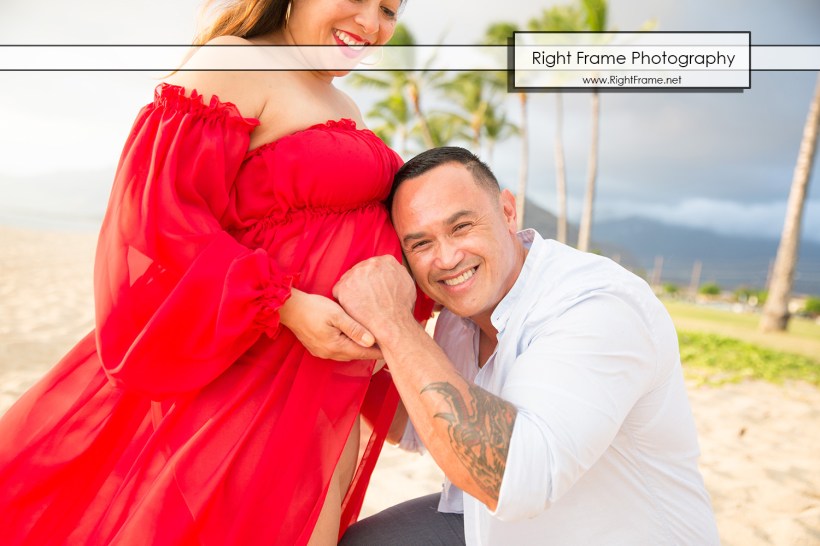 Sunset Maternity Photo Session in Hawaii Oahu