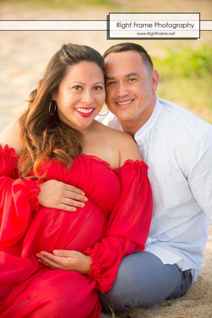 Sunset Maternity Photo Session in Hawaii Oahu