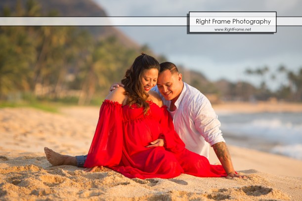 Sunset Maternity Photo Session in Hawaii Oahu