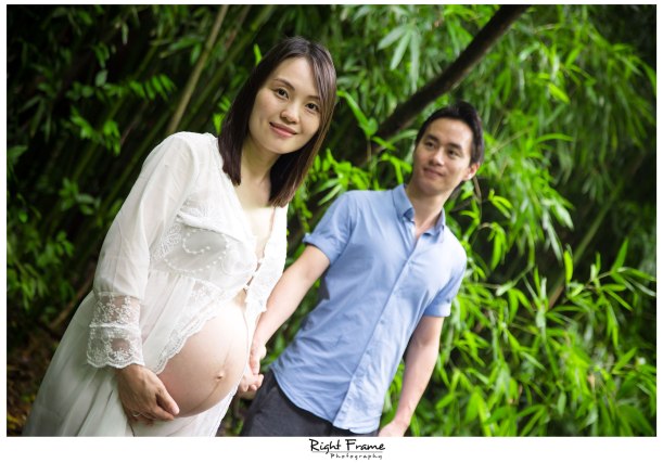 Oahu Maternity Photographer Bamboo Forest