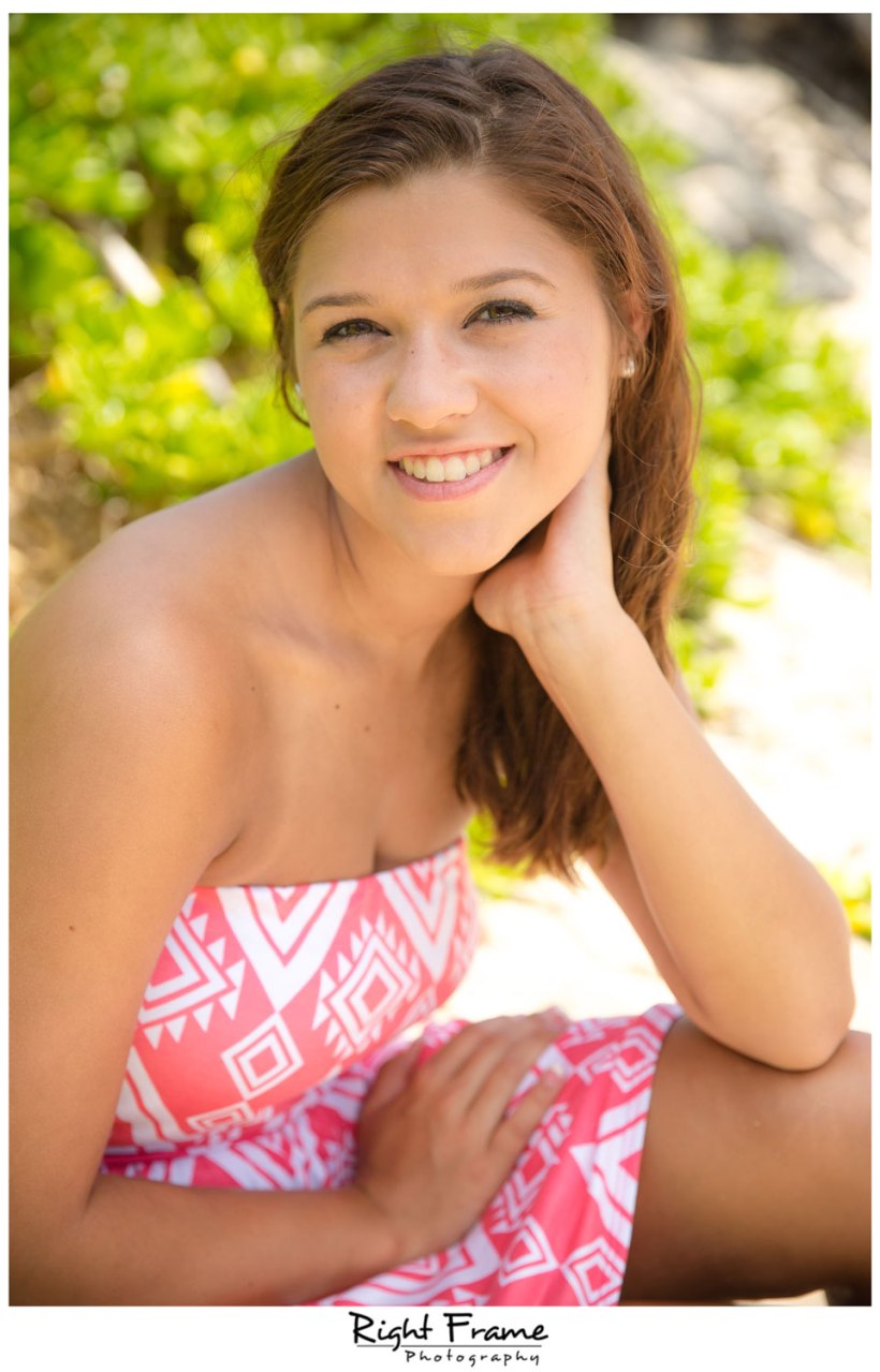 Senior Beach Pictures in Oahu Hawaii