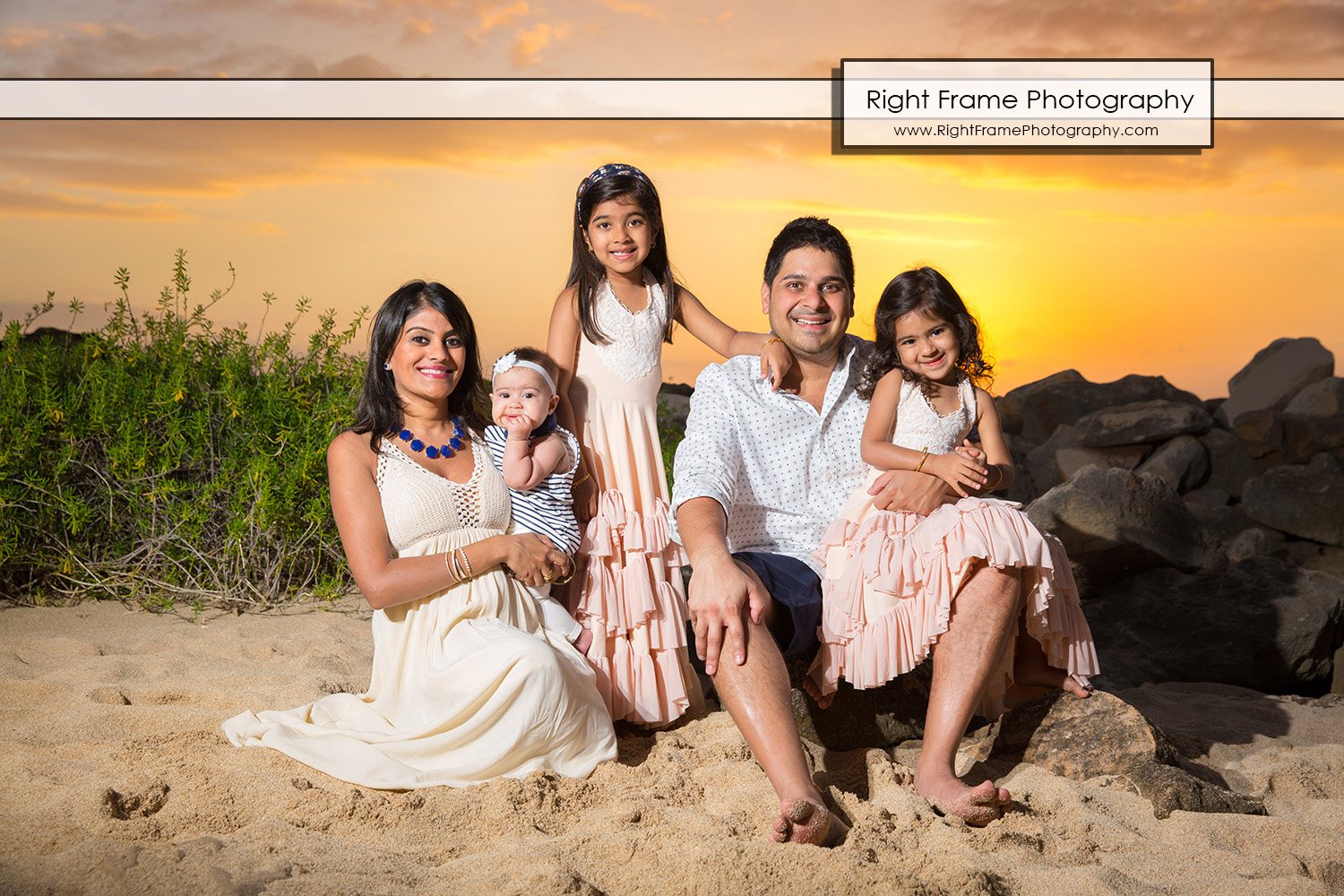 DISNEY AULANI Family Photographer in Ko'Olina