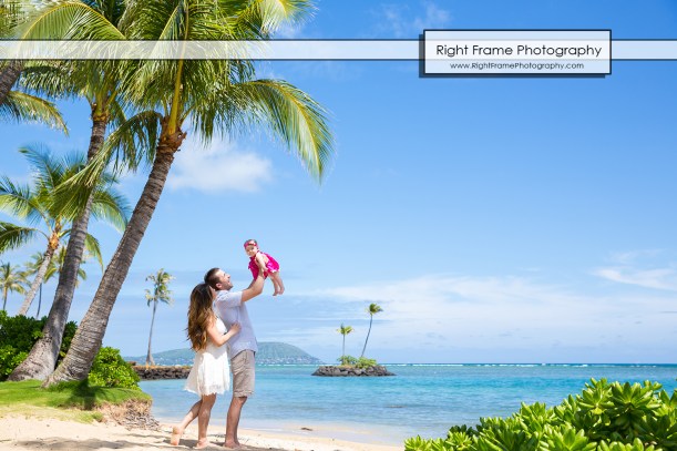 Oahu Family Photographer in Honolulu Waikiki