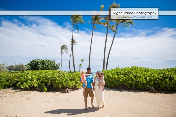 Family Photographer near Kahala Hotel Oahu Hawaii