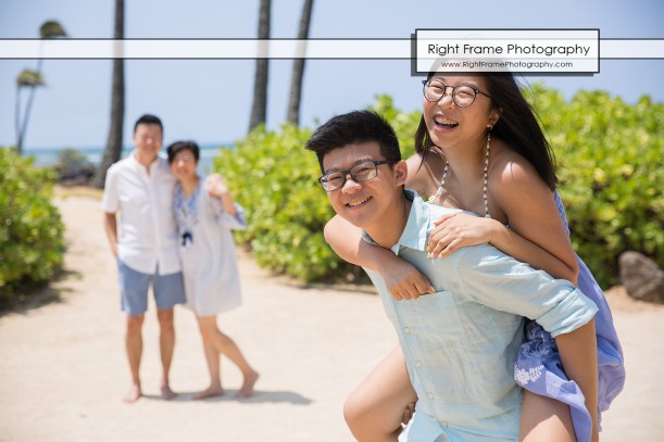 Family Photographer near Hyatt Regency Waikiki Beach Oahu Hawaii