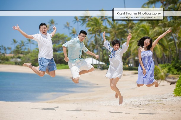 Family Photographer near Hyatt Regency Waikiki Beach Oahu Hawaii