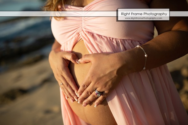 family maternity beach photographers in oahu
