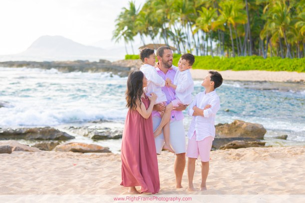 Family Photos on the Beach Honolulu