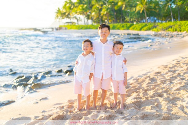Family Photos on the Beach Honolulu