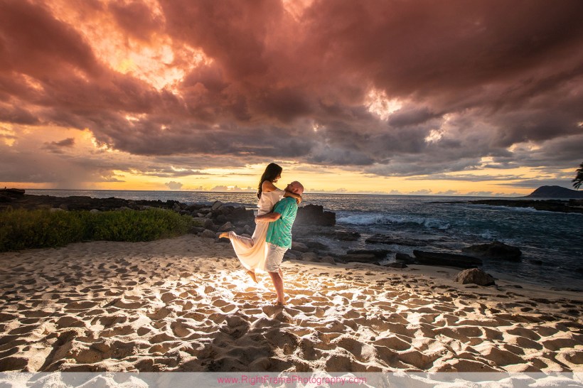 Oahu Honeymoon Photographers