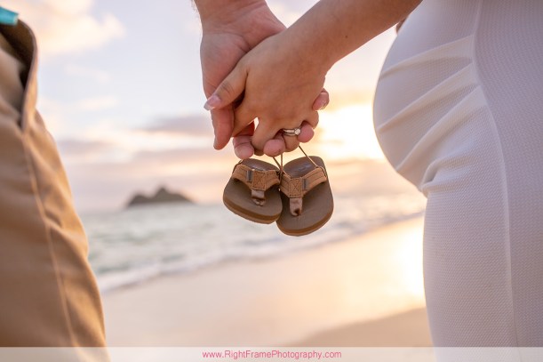 Maternity Photographer at Sunrise Lanikai Beach in Hawaii j