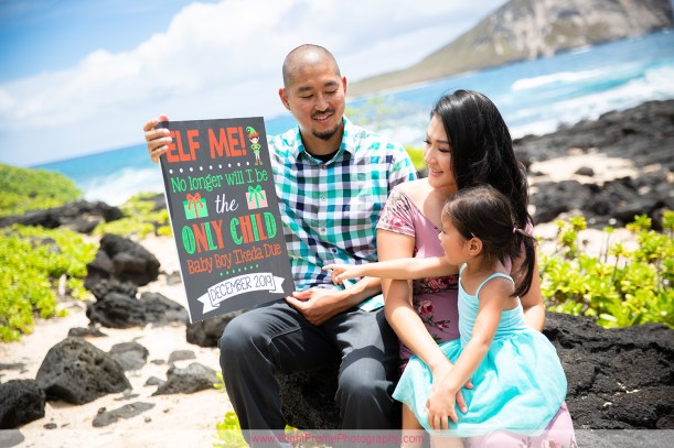 Family Maternity Photoshoot in Honolulu g