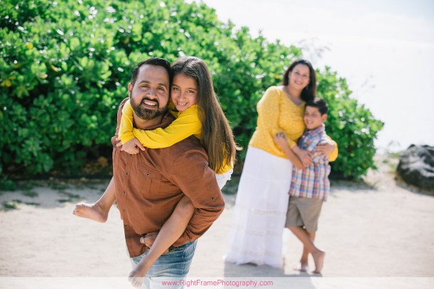 Family Christmas Photos Beach Oahu Hawaii