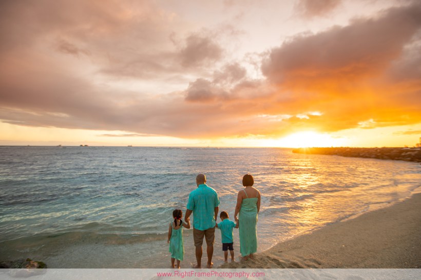 family pictures near Hale Koa Hotel