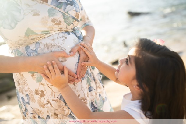 Maternity photographer near Disney Aulani