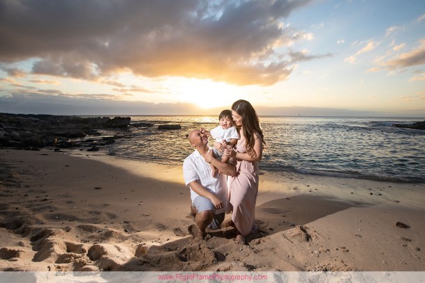 Family photographer in Kapolei Oahu